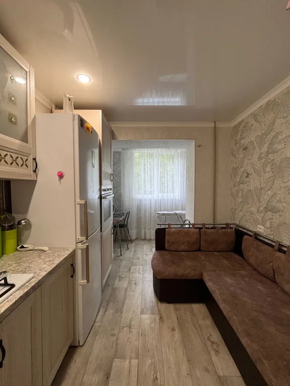 Большая квартира на 1 этаже в центре города