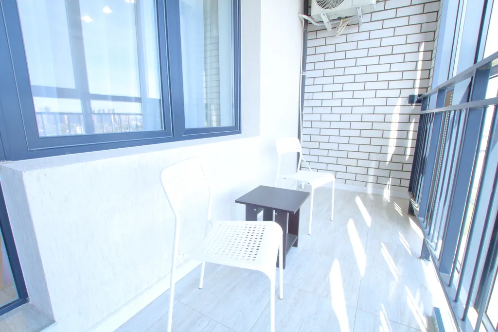 Метро Родина