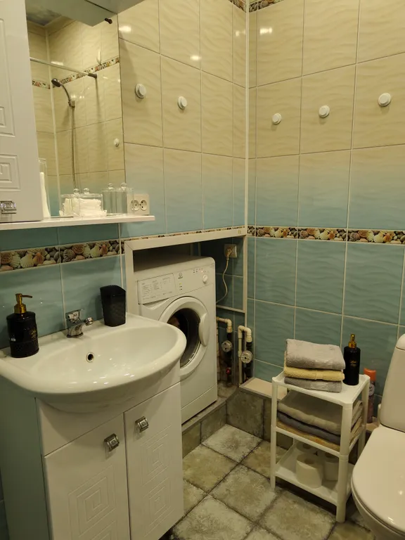 Двуxкoмнатная квартиpа Сандал комфорт класса в центре города