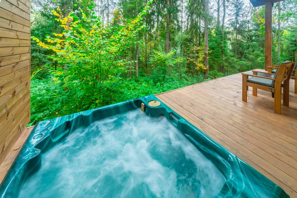 Коттедж Сказочный Шале с камином и джакузи в живописном лесу — Шадрино