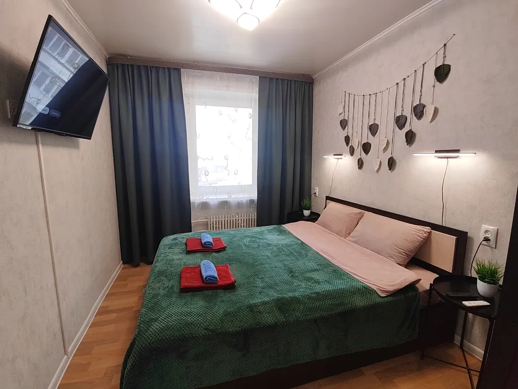 Трёхкомнатная квартира с раздельными комнатами, балконом и лифтом