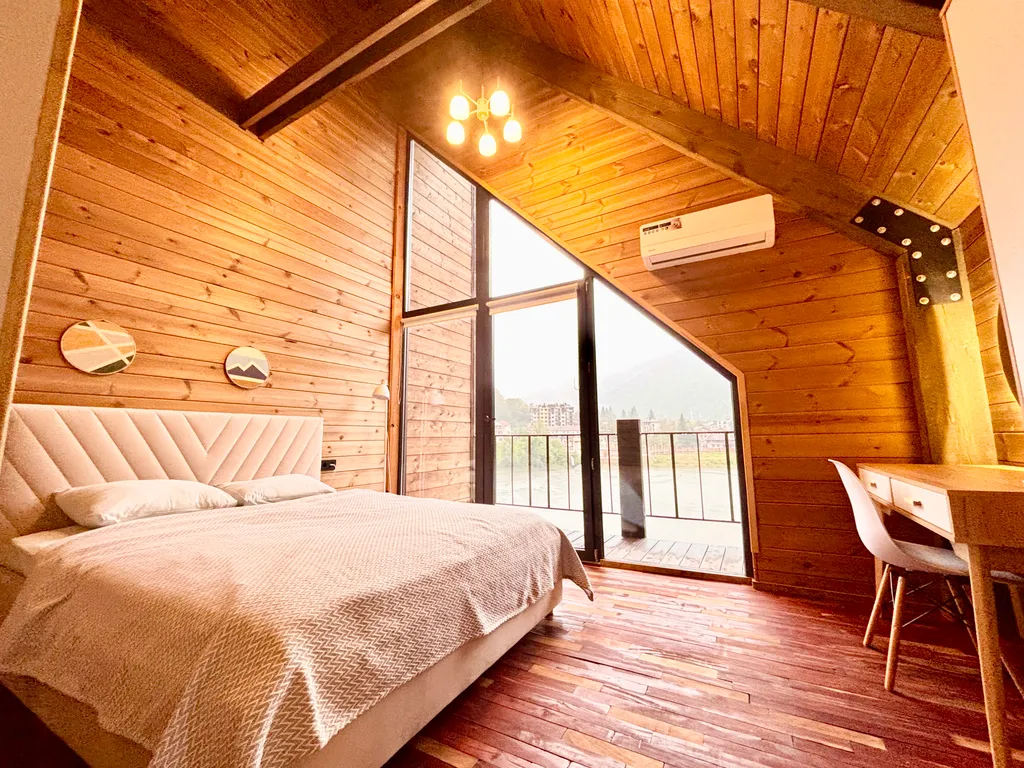 2эт. квартира 110м², вид на озеро и горы