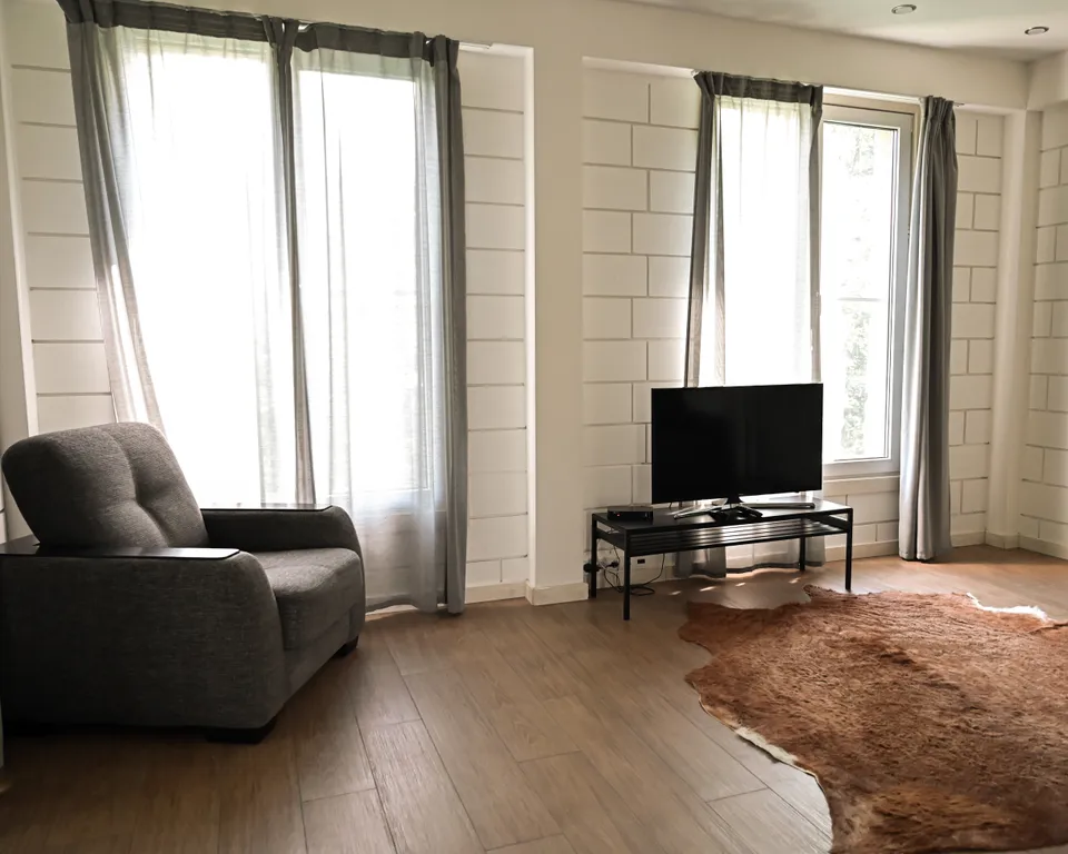 Шикарный коттедж премиум класса на берегу озера