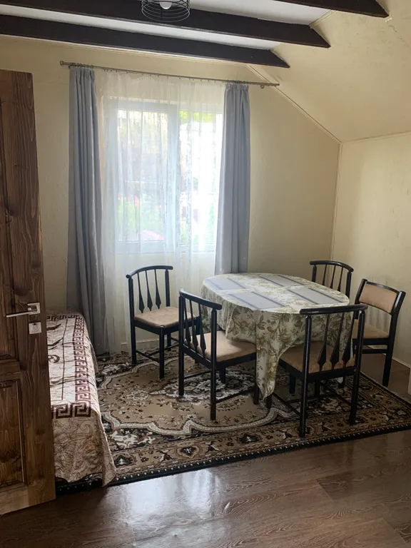 Домик в саду