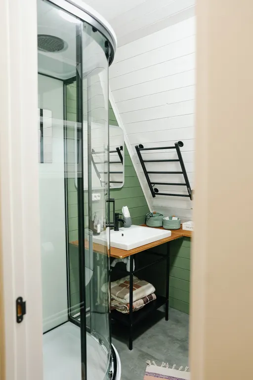 Комфортный дом с видом на лес