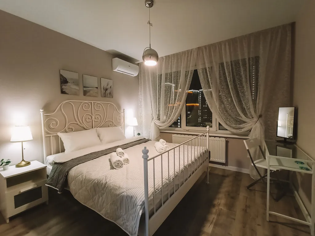 Роскошная двухкомнатная студия в современном микрорайоне Панорама