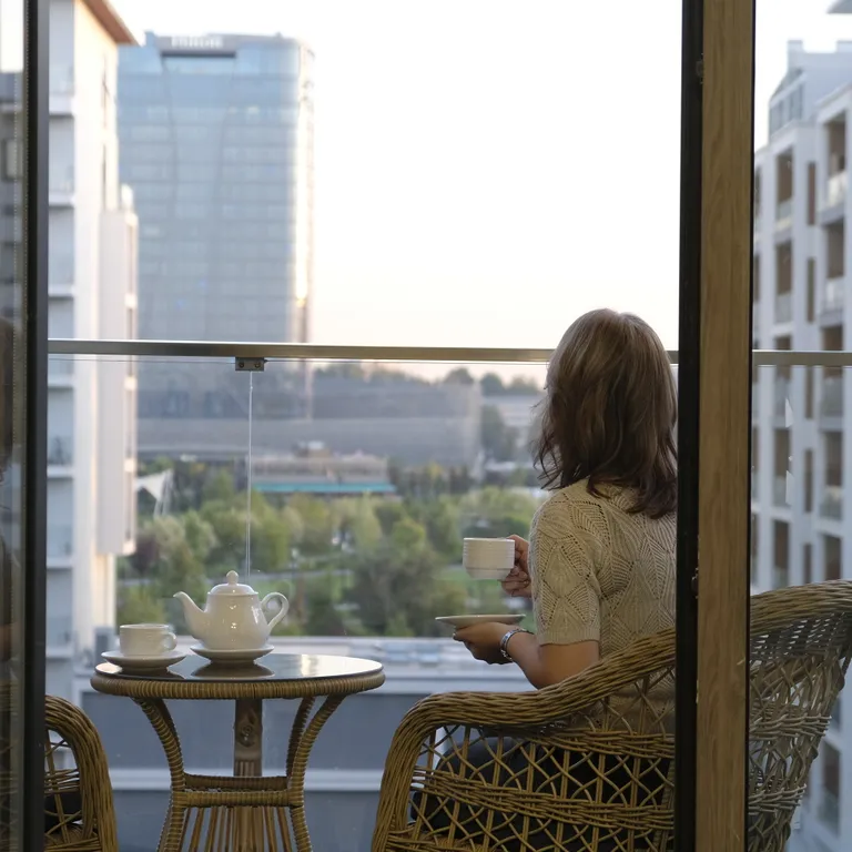 Iris Apartments A, Шикарные апартаменты в центре Ташкент Сити