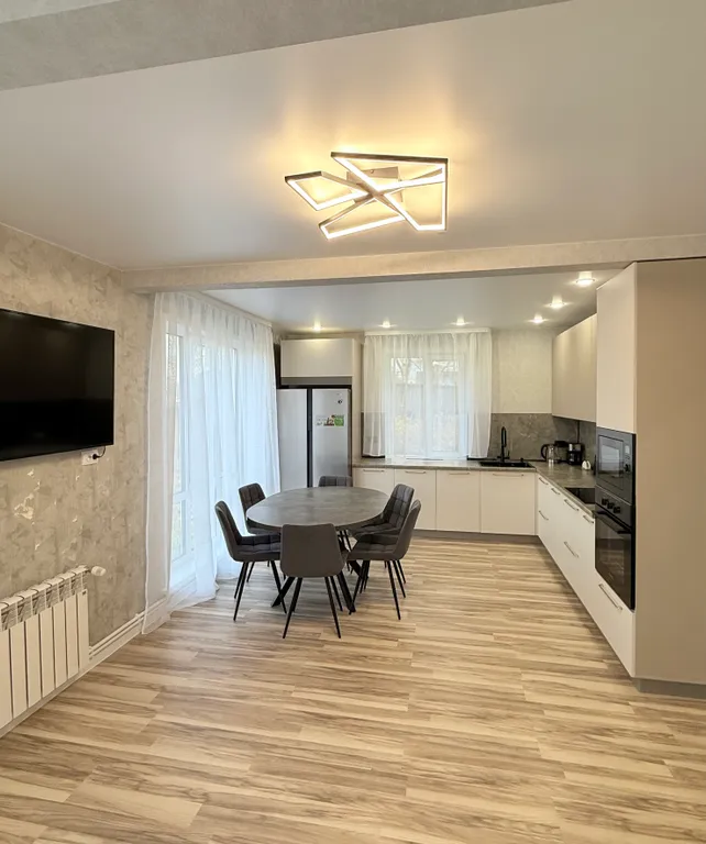 5-комнатный Дом