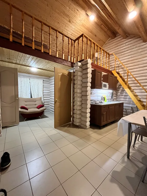 Коттедж Гостевой дом у озера в сосновом бору — Половина