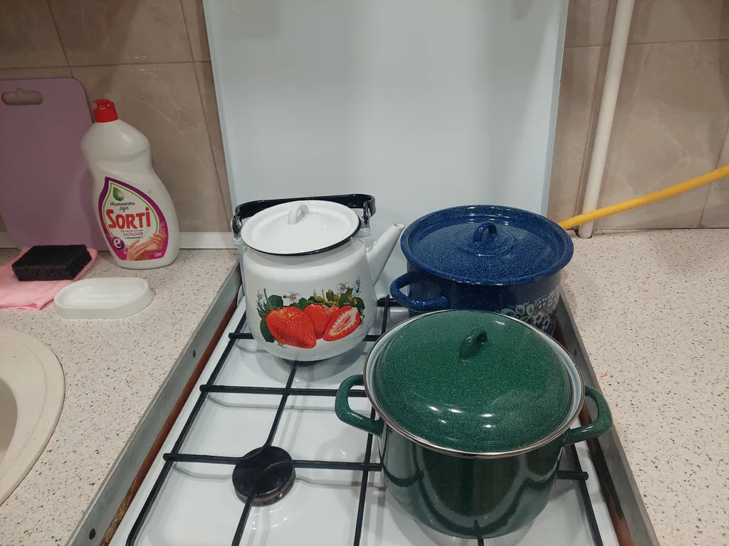 Двушка в центре, у хрустального рынка с новым ремонтом