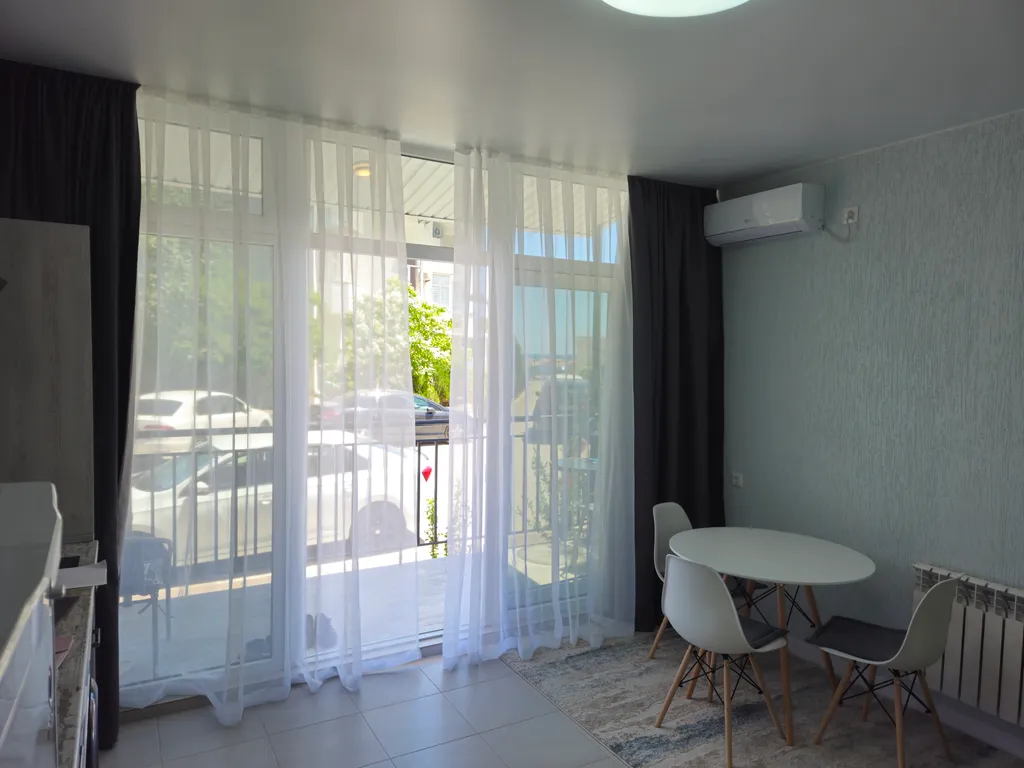 Новый апартамент с видом на море