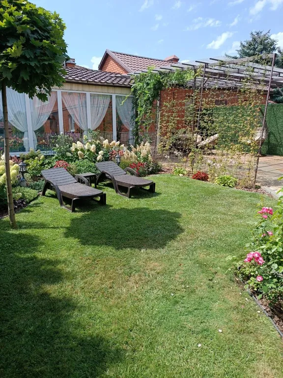 АкваРелакс: дом для отдыха с бассейном +33°