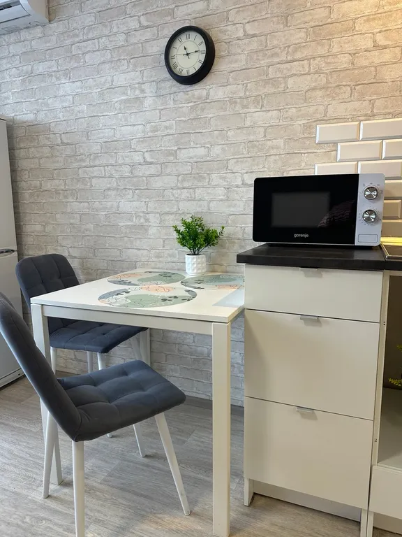 Студия с балконом