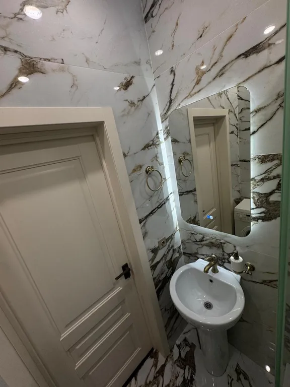 Красивая 2 комнатная квартира в центре