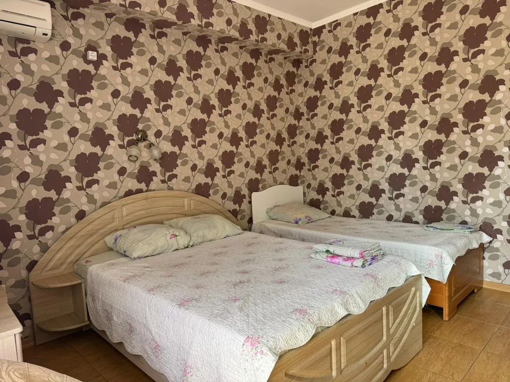 Квартира Комната — аренда посуточно в Алушта