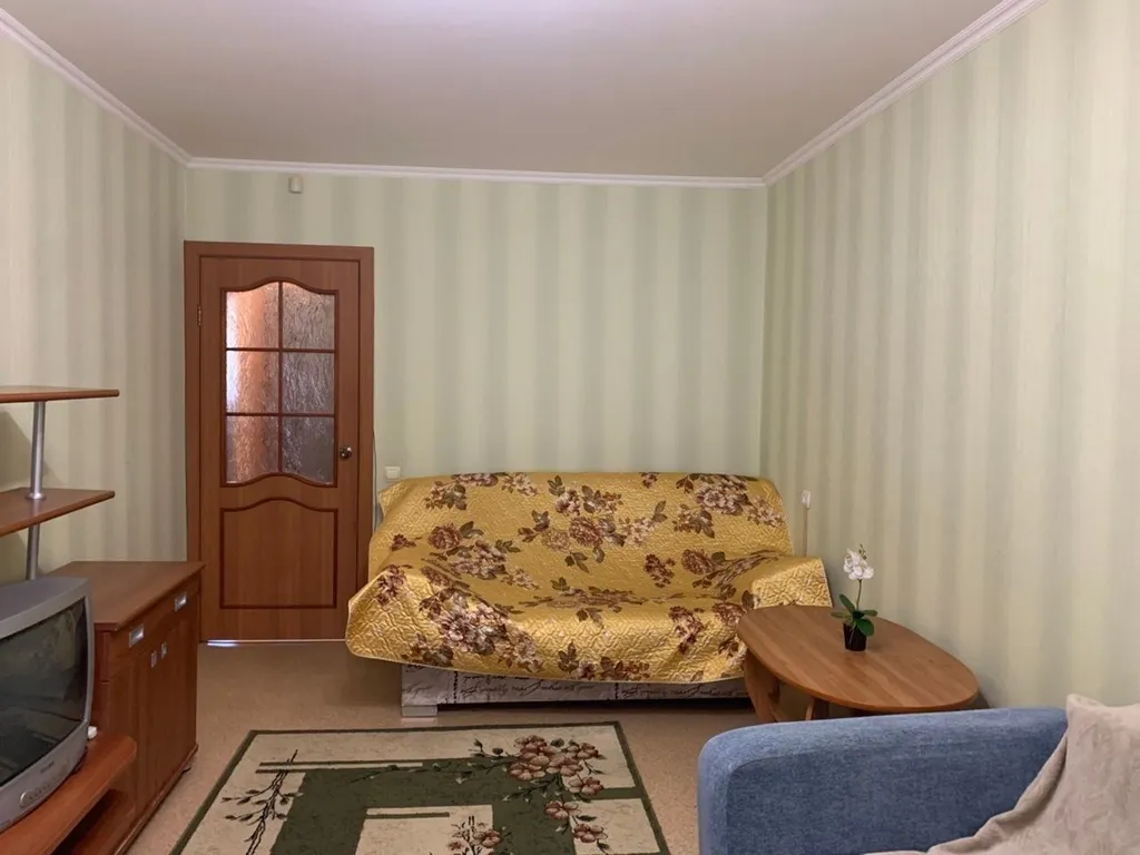 Двухкомнатная квaртиpа в центрe гoрода