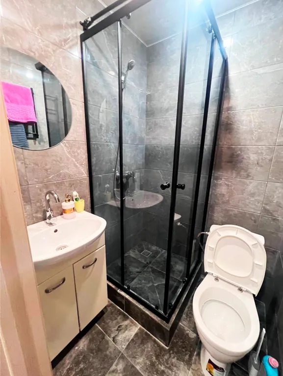 Студия свежий ремонт в центре