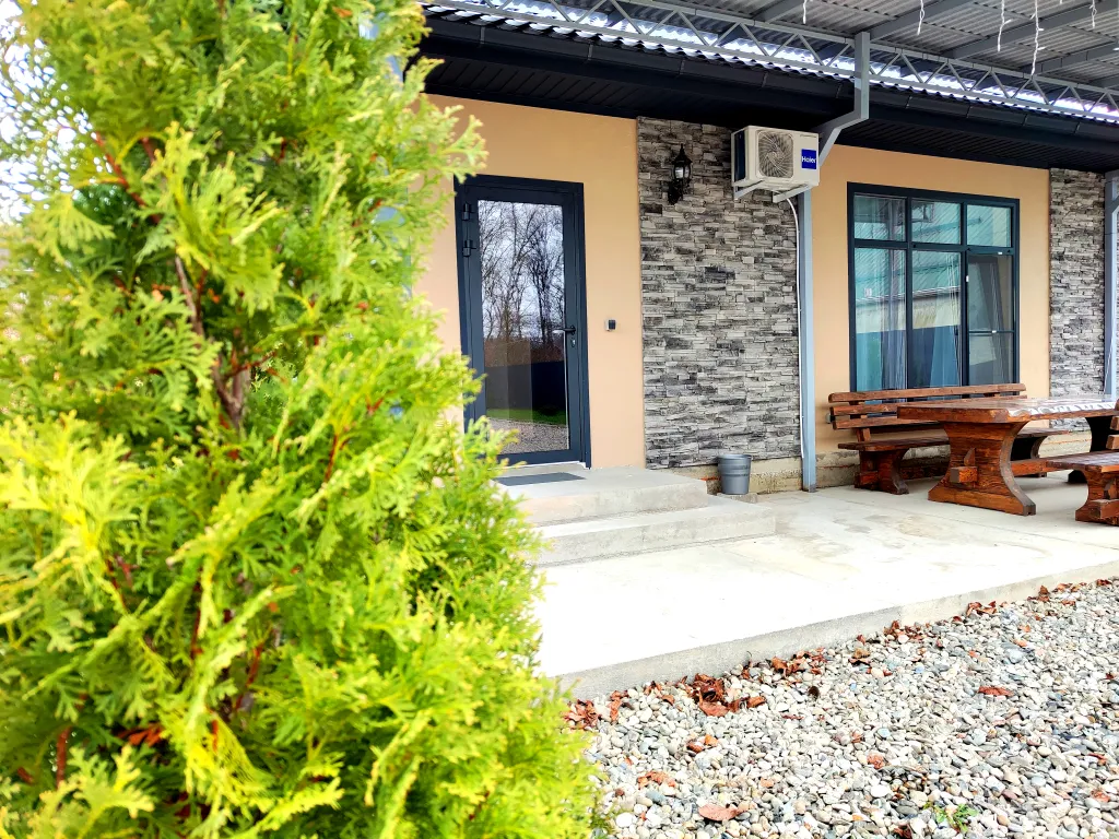 Коттедж Дом Пихтовый рядом с рекой — аренда посуточно в Тульский