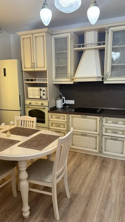 Квартира евродвушка с видом на горы