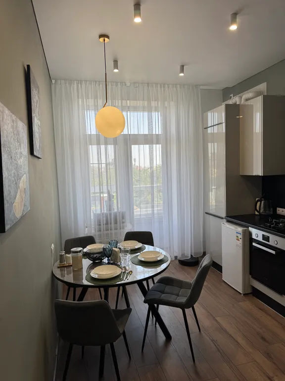 Яркая однокомнатная квартира с закрытой придомовой территорией