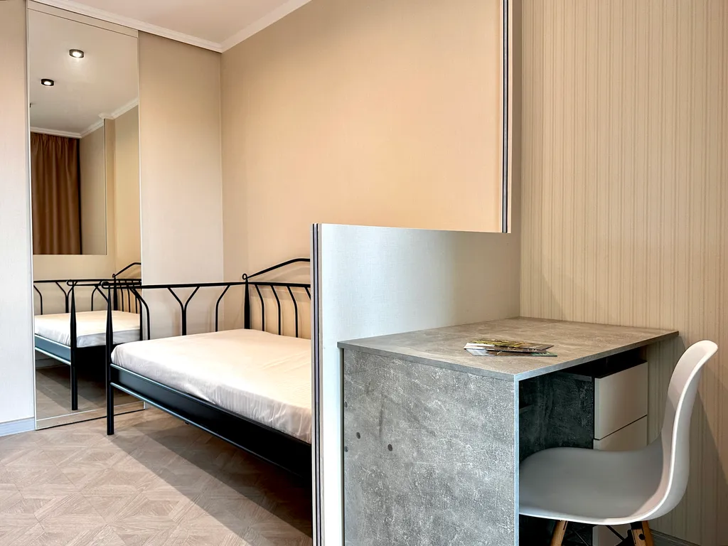 Квартира 3-комнатная Квартира — Калининград