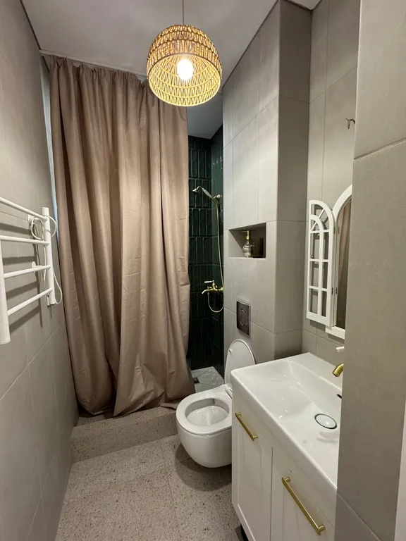 Дизайнерская квартира в центре Абхазии