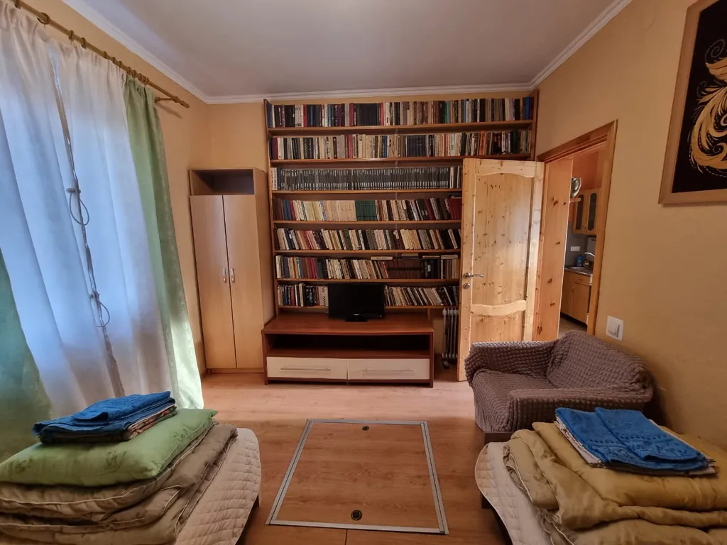 Уютная квартира в центре Пионерского на 6 человек