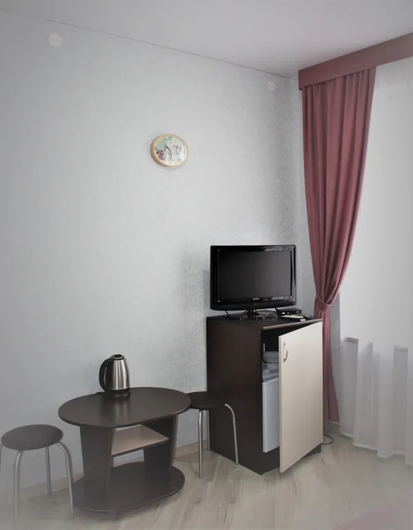 Двухместный номер категории стандарт с раздельными кроватями