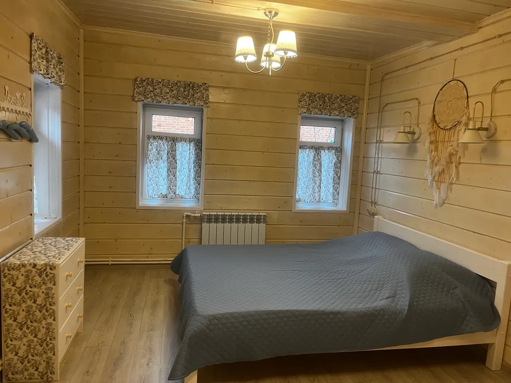 Гостевой дом На Валах, пол дома с 3 комнатами