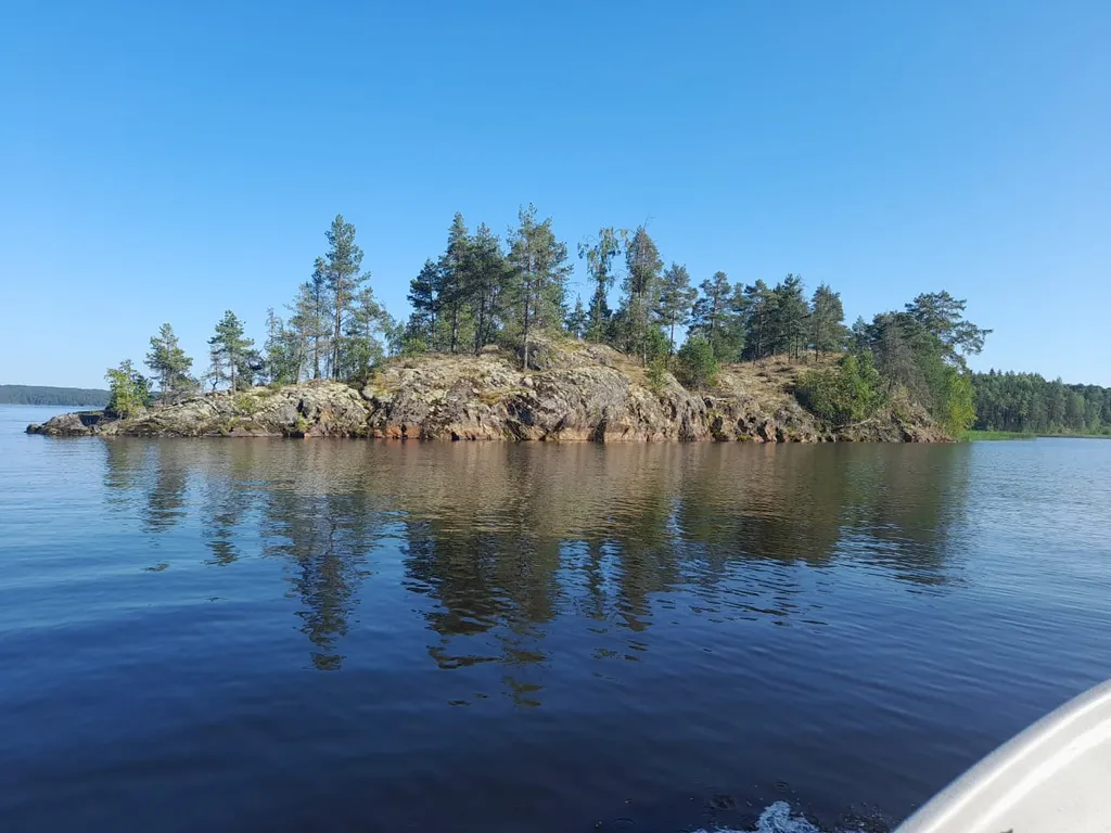 Домик на острове