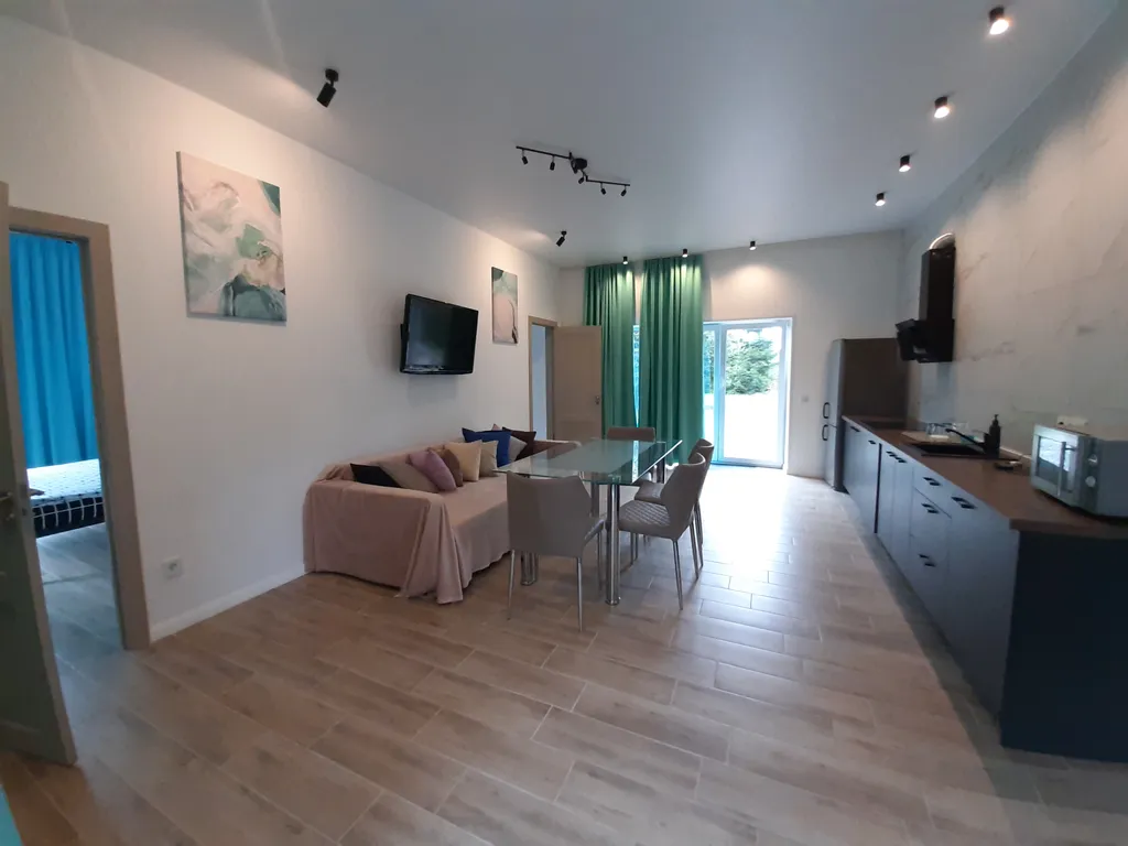 Коттедж Гостевой дом на 6 человек Чёрный кот — аренда посуточно в Калининград