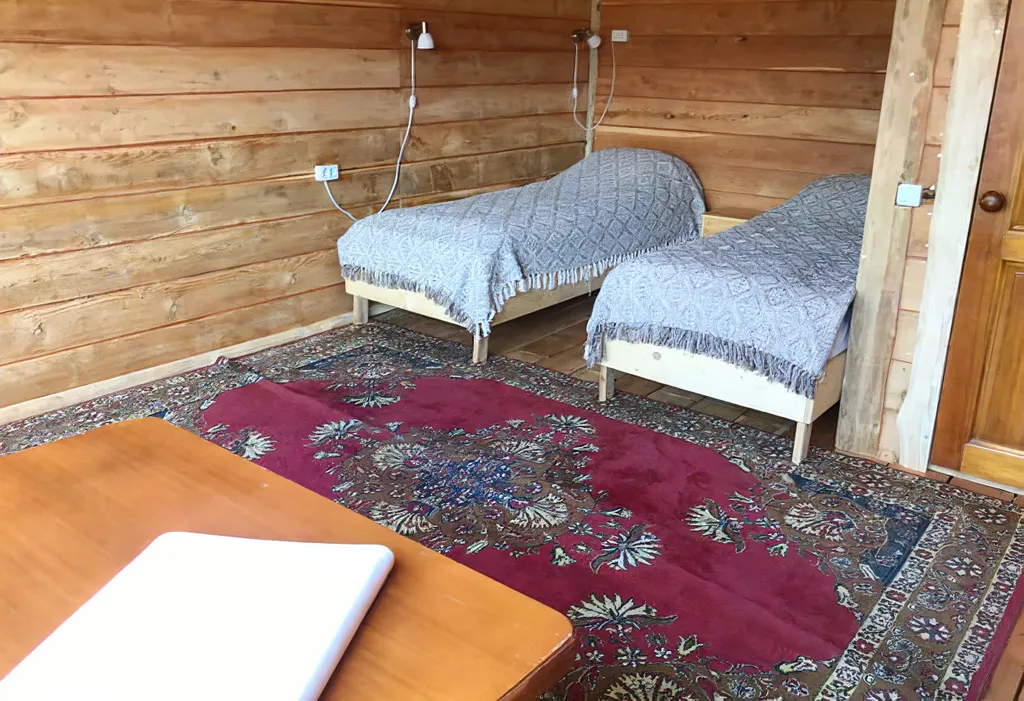 Квартира Двухместный номер с 2 отдельными кроватями — аренда посуточно в Усть-Кокса