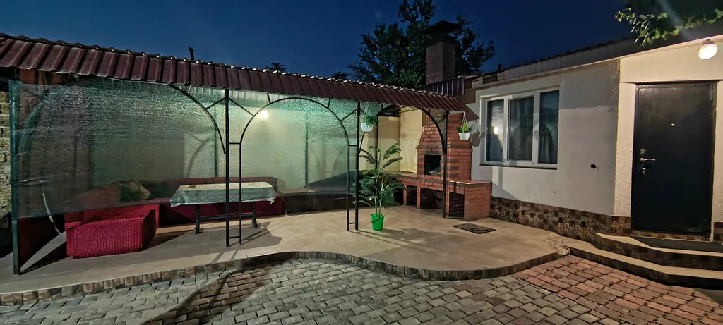 Коттедж Спокойный отдых в уютном доме около озера — аренда посуточно в Евпатория