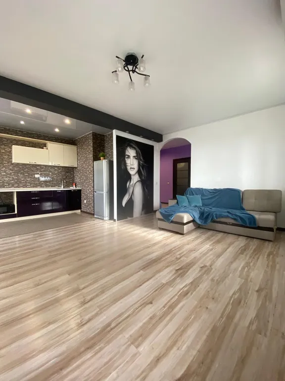 Просторные апартаменты с видом на лес