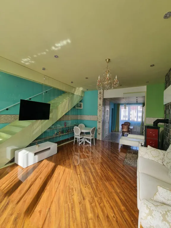 Дизайнерская 2-уровневая квартира на берегу Финского залива