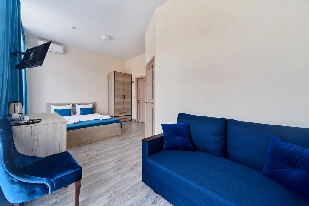 Студия с видом на горы