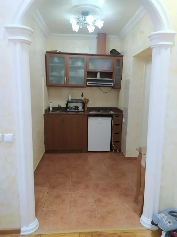 Уютная квартира в центре Старого Батуми (5 этаж).