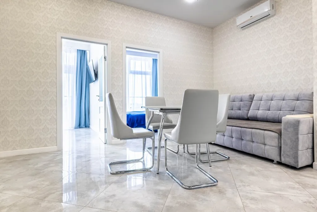 Трёхкомнатный люкс, вид на море, набережная и пляж в 5 минутах, центр