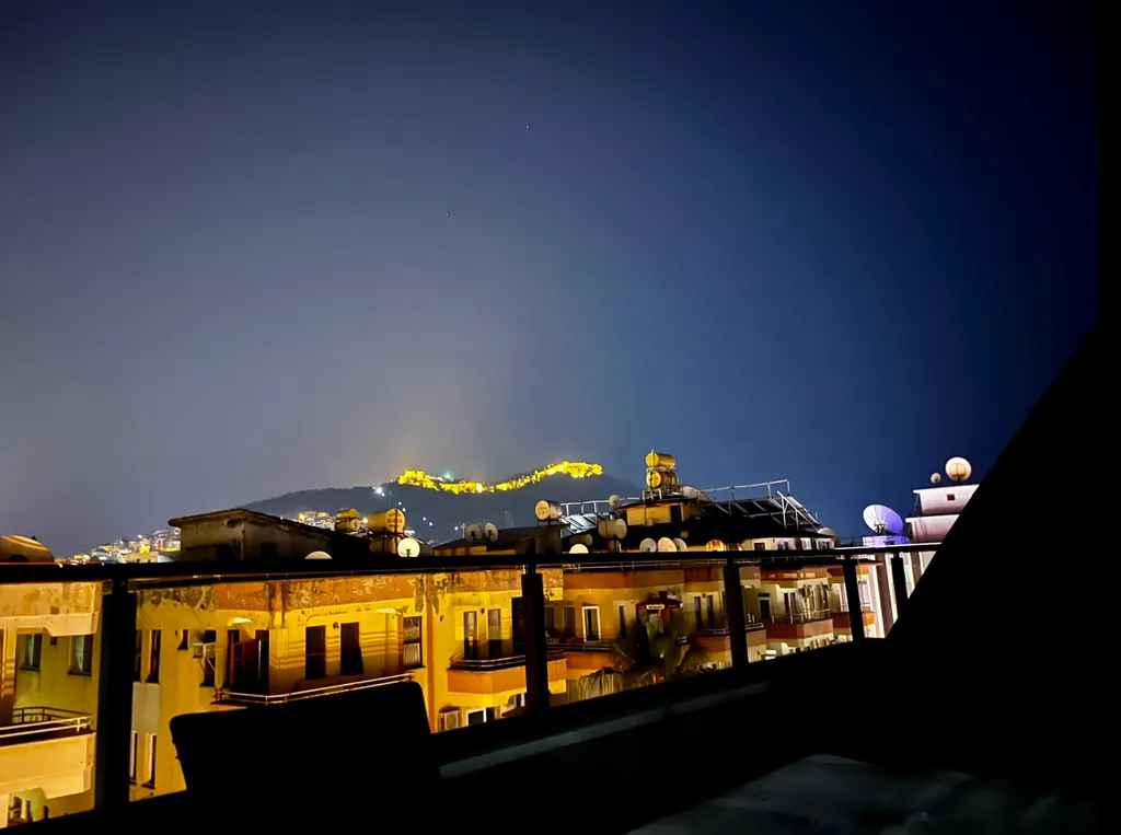 Новый пентхаус рядом с пляжем Клеопатра