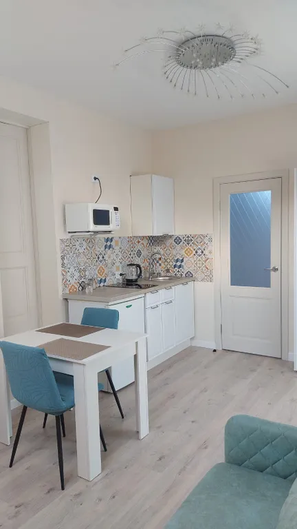 Уютная отдельная комната-студия с новым ремонтом