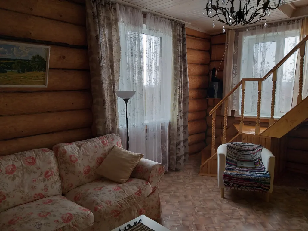 Уютный дом в сосновом лесу, национальный парк Угра