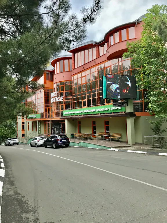 Квартира с прекрасным видом на горы и парк