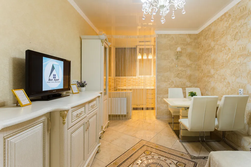 Евро 3-комнатные апартаменты на 1-й линии парка Галицкого