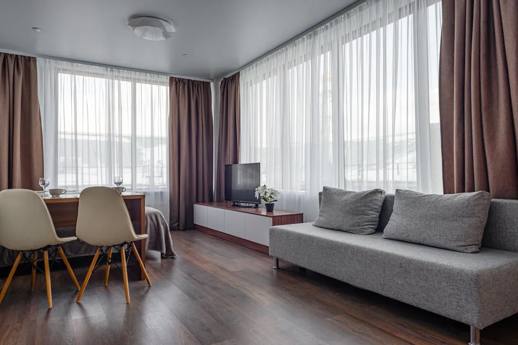 Квартира Угловой апартамент в центре города — аренда посуточно в Екатеринбург