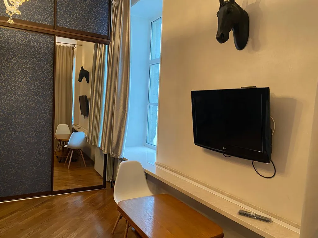 Ё-home видовая квартира-студия