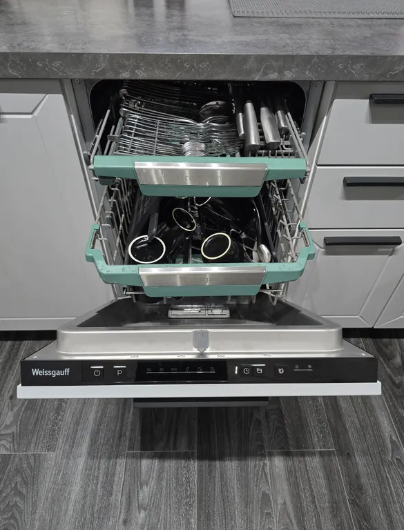 Двухэтажный дом с жаркой сауной у Ладожского озера