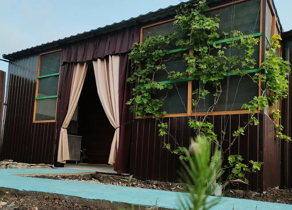 Коттедж Дом на берегу Чёрного моря — Волна