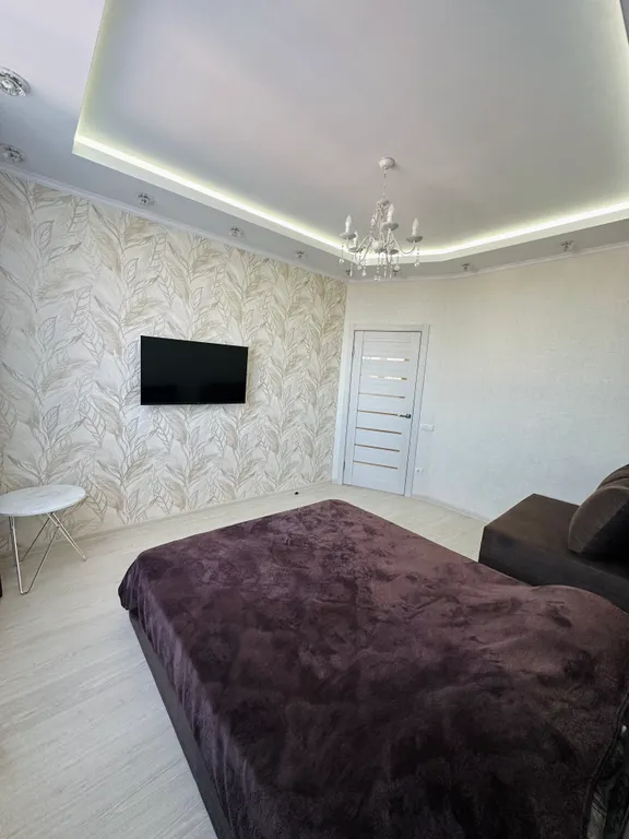 Квартира с ремонтом в новостройке