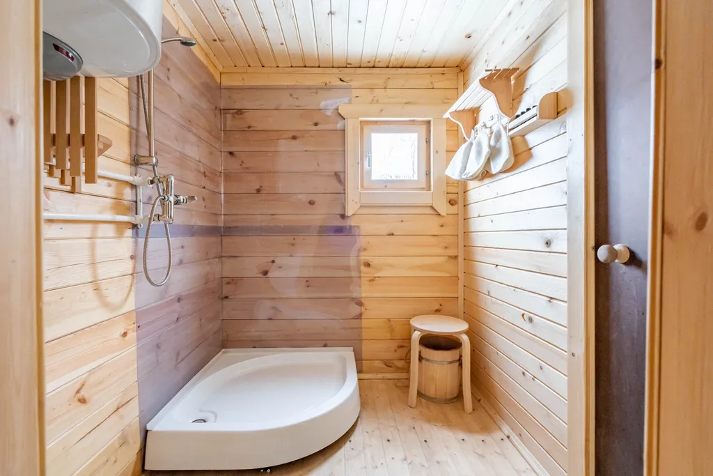 Коттедж Уютный просторный дом у лесного озера — Ларионово