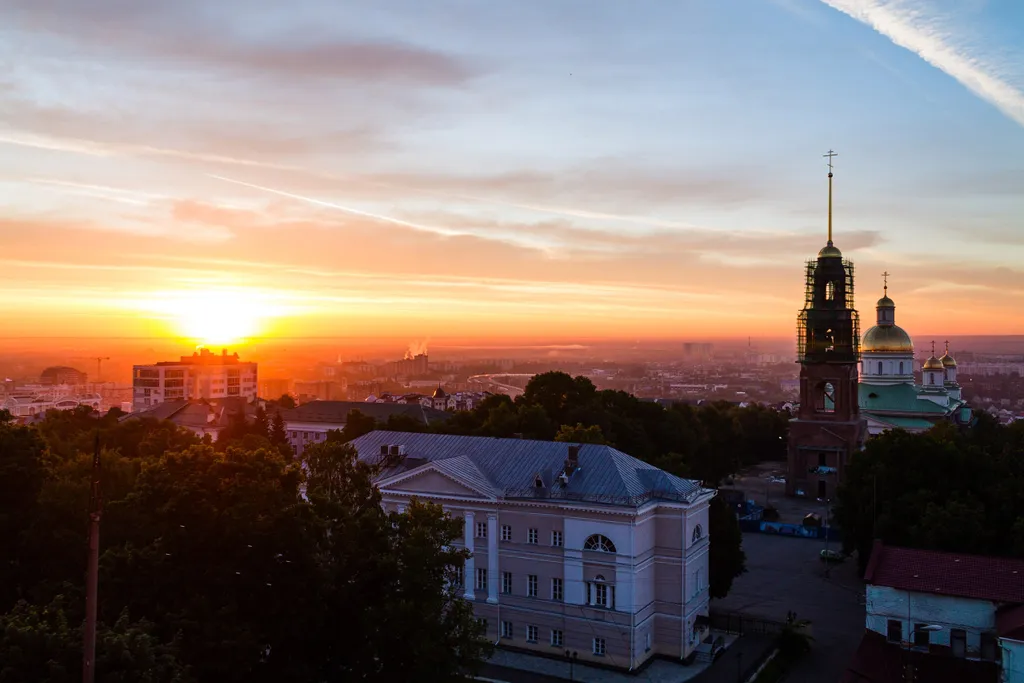 2-х этажные апартаменты с видом на город в Центре